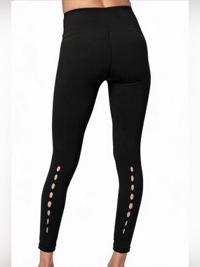 WHISPER Tara Odyssey yoga legging with slit calves